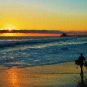 Sunsets surfers 800